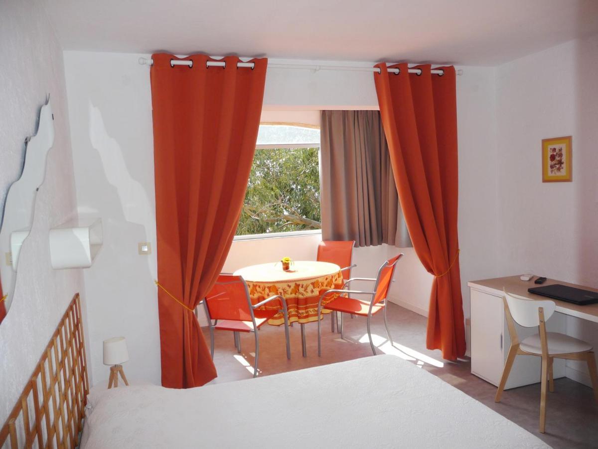 Les Eucalyptus 2* Cavalaire-sur-Mer